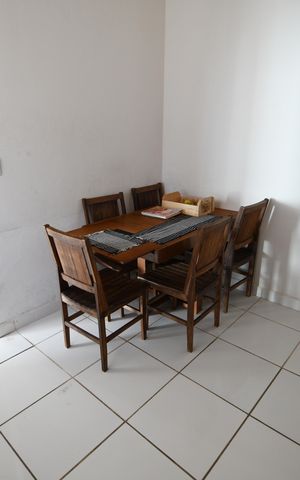 Casa à venda com 229m², 3 quartos e 2 vagasSala - Casa 1