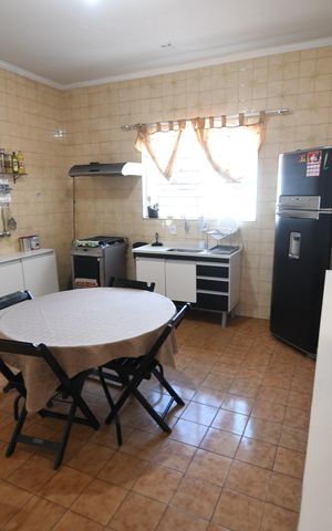 Casa à venda com 229m², 3 quartos e 2 vagasCozinha - Casa 2