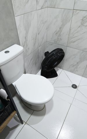 Casa à venda com 229m², 3 quartos e 2 vagasBanheiro Social - Casa 2