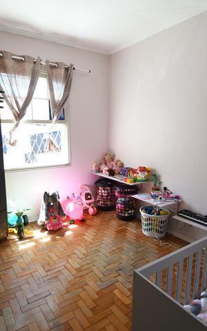 Casa à venda com 229m², 3 quartos e 2 vagasQuarto 1 - Casa 2