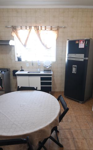 Casa à venda com 229m², 3 quartos e 2 vagasCozinha - Casa 2