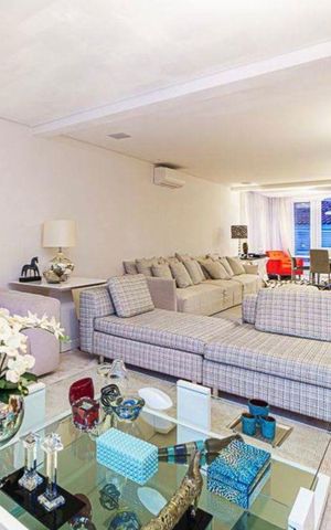 Casa à venda com 1000m², 3 quartos e 4 vagas