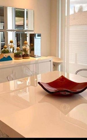Casa à venda com 1000m², 3 quartos e 4 vagas