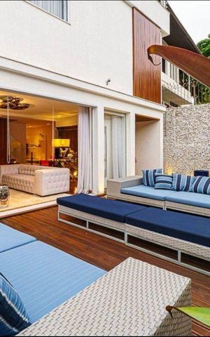 Casa à venda com 1000m², 3 quartos e 4 vagas