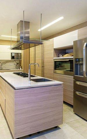 Casa à venda com 1000m², 3 quartos e 4 vagas