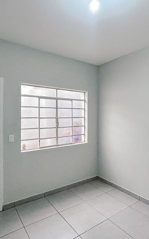 Casa para alugar com 80m², 2 quartos e sem vagaSala