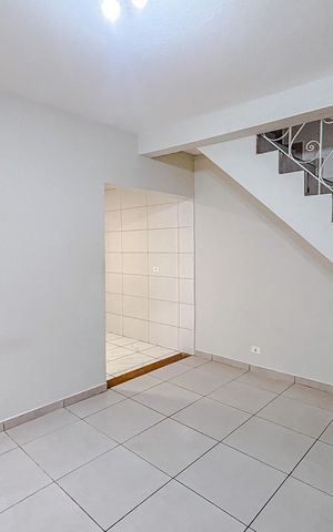 Casa para alugar com 80m², 2 quartos e sem vagaSala