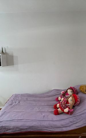 Casa à venda com 140m², 2 quartos e 2 vagas Casa à venda com 140m², 2 quartos e 2 vagasQuarto 2
