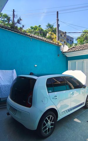 Casa de condomínio à venda com 190m², 4 quartos e 1 vaga Casa de condomínio à venda com 190m², 4 quartos e 1 vagaGaragem / Quintal