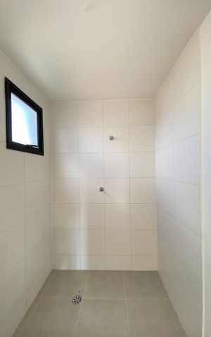 Studio para alugar com 27m², 1 quarto e sem vaga Studio para alugar com 27m², 1 quarto e sem vagaBanheiro