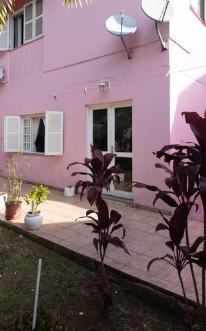 Casa de condomínio à venda com 194m², 3 quartos e 2 vagasQuintal