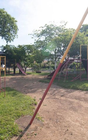 Casa de condomínio à venda com 194m², 3 quartos e 2 vagasÁrea comum - Playground