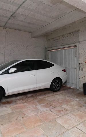Casa de condomínio à venda com 194m², 3 quartos e 2 vagasGaragem