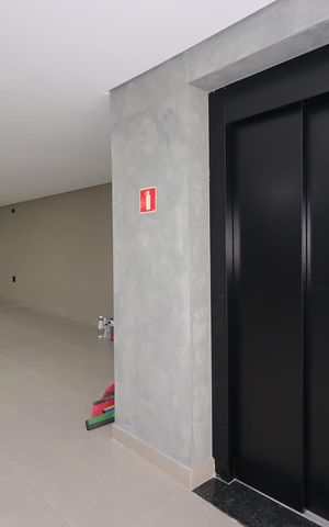 Apartamento à venda com 40m², 2 quartos e 1 vagaElevador
