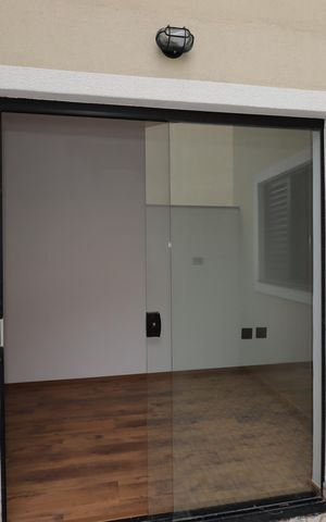 Apartamento à venda com 40m², 2 quartos e 1 vagaÁrea de Serviço
