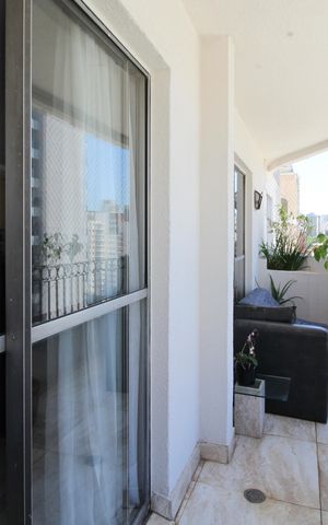 Apartamento para alugar com 210m², 2 quartos e 2 vagas Apartamento para alugar com 210m², 2 quartos e 2 vagasVaranda
