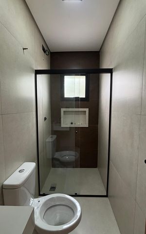 Apartamento à venda com 80m², 2 quartos e 1 vaga Apartamento à venda com 80m², 2 quartos e 1 vagaBanheiro