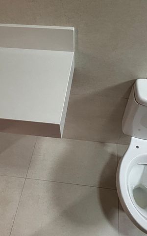 Apartamento à venda com 80m², 2 quartos e 1 vaga Apartamento à venda com 80m², 2 quartos e 1 vagaBanheiro