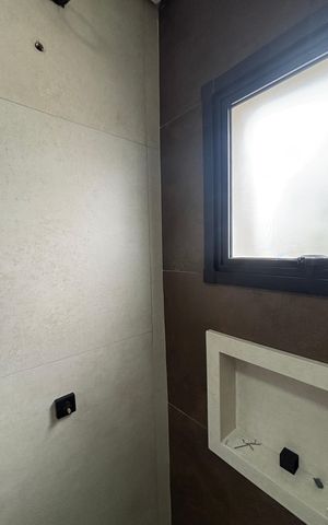 Apartamento à venda com 80m², 2 quartos e 1 vaga Apartamento à venda com 80m², 2 quartos e 1 vagaBanheiro