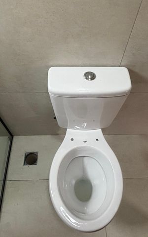 Apartamento à venda com 79m², 2 quartos e 1 vaga Apartamento à venda com 79m², 2 quartos e 1 vagaBanheiro