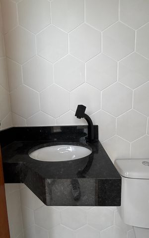Apartamento à venda com 79m², 2 quartos e 1 vaga Apartamento à venda com 79m², 2 quartos e 1 vagaCobertura - Banheiro