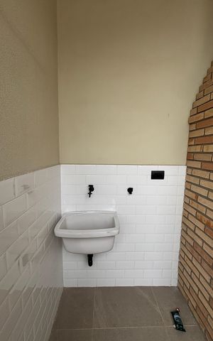 Apartamento à venda com 79m², 2 quartos e 1 vaga Apartamento à venda com 79m², 2 quartos e 1 vagaCobertura - Area de Serviço