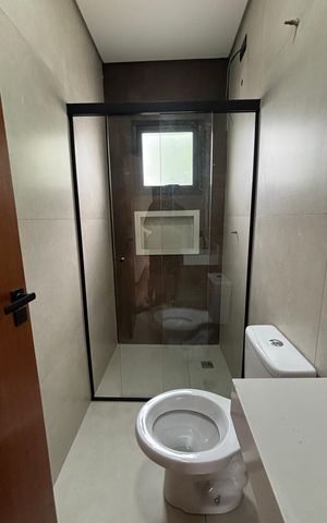 Apartamento à venda com 79m², 2 quartos e 1 vaga Apartamento à venda com 79m², 2 quartos e 1 vagaBanheiro