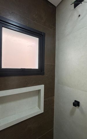 Apartamento à venda com 80m², 2 quartos e 1 vaga Apartamento à venda com 80m², 2 quartos e 1 vagaBanheiro