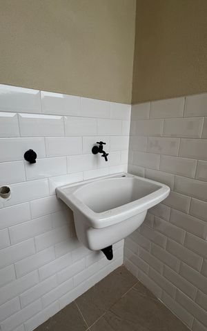 Apartamento à venda com 79m², 2 quartos e 1 vaga Apartamento à venda com 79m², 2 quartos e 1 vagaCobertura - area de Serviço