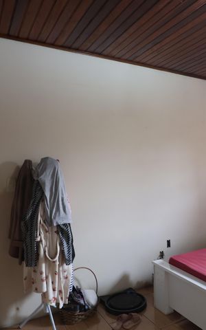 Casa à venda com 240m², 3 quartos e 2 vagasSuite
