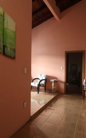 Casa à venda com 240m², 3 quartos e 2 vagasSala 2