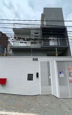 Casa de condomínio à venda com 87m², 2 quartos e 2 vagas Casa de condomínio à venda com 87m², 2 quartos e 2 vagasFachada + Placa
