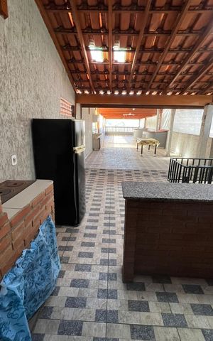 Casa à venda com 220m², 3 quartos e 1 vaga Casa à venda com 220m², 3 quartos e 1 vagaÁrea Externa