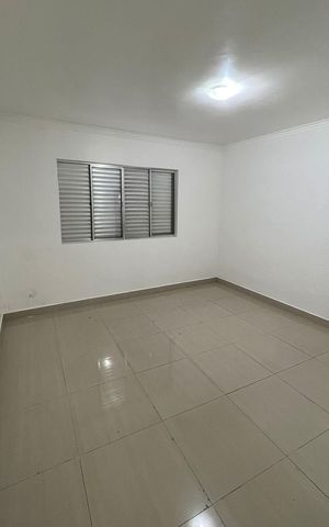 Casa à venda com 220m², 3 quartos e 1 vaga Casa à venda com 220m², 3 quartos e 1 vagaQuarto 1