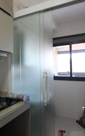 Apartamento à venda com 68m², 2 quartos e 1 vagaÁrea de Serviço