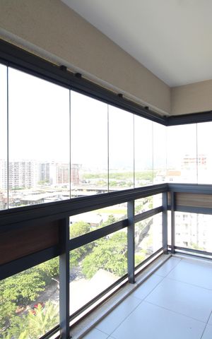 Apartamento à venda com 68m², 2 quartos e 1 vagaVaranda