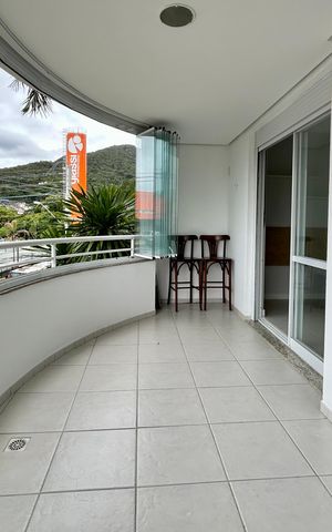 Apartamento para alugar com 82m², 2 quartos e 1 vaga Apartamento para alugar com 82m², 2 quartos e 1 vagaVaranda