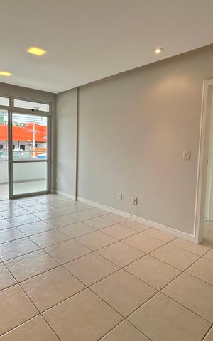 Apartamento para alugar com 82m², 2 quartos e 1 vaga Apartamento para alugar com 82m², 2 quartos e 1 vagaSala