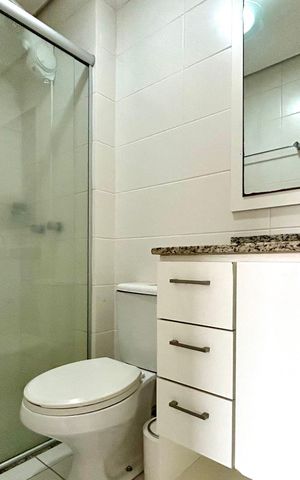 Apartamento para alugar com 82m², 2 quartos e 1 vaga Apartamento para alugar com 82m², 2 quartos e 1 vagaBanheiro da Suíte