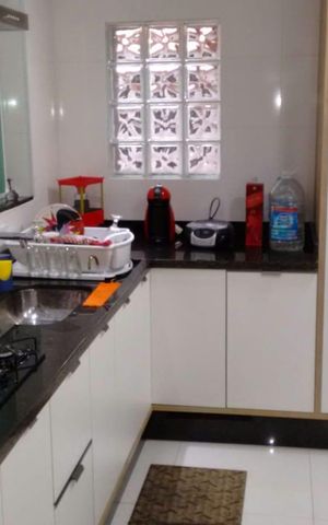 Casa à venda com 150m², 2 quartos e 2 vagas