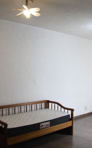 Casa à venda com 260m², 2 quartos e 3 vagasSala 