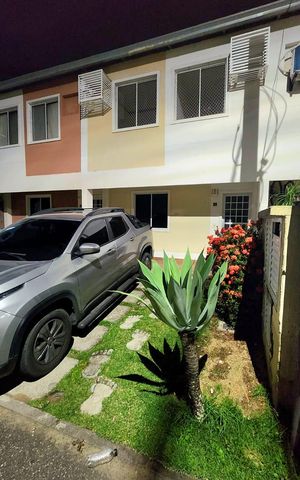 Casa de condomínio à venda com 85m², 3 quartos e 1 vaga