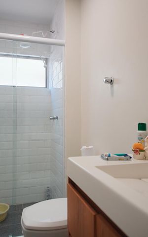 Apartamento à venda com 54m², 1 quarto e 2 vagasBanheiro Corredor