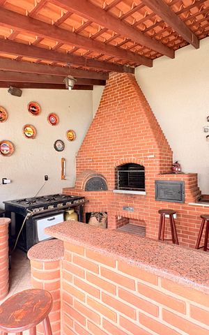 Casa de condomínio à venda com 500m², 5 quartos e 5 vagasÁrea Gourmet - Churrasqueira
