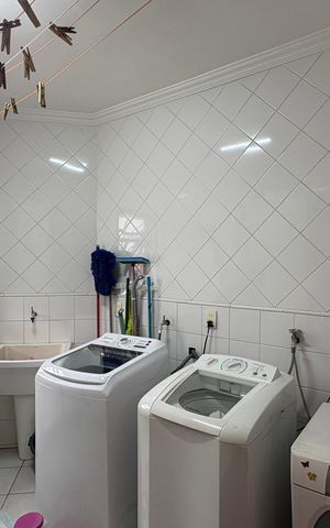 Casa de condomínio à venda com 500m², 5 quartos e 5 vagasÁrea de Serviço