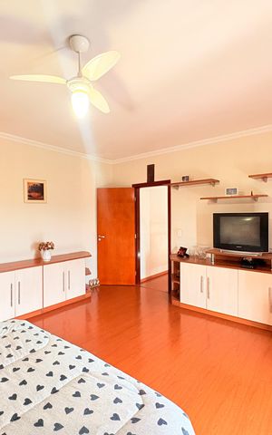 Casa de condomínio à venda com 500m², 5 quartos e 5 vagasSuíte Master