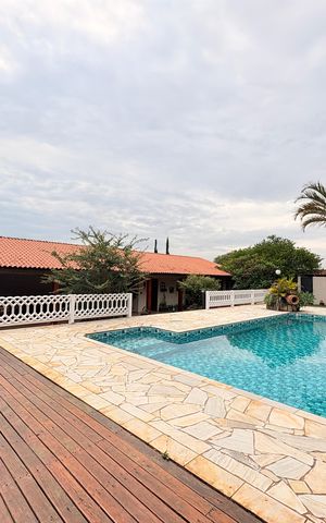 Casa de condomínio à venda com 500m², 5 quartos e 5 vagasPiscina