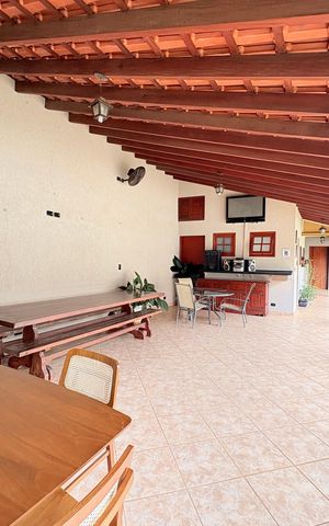 Casa de condomínio à venda com 500m², 5 quartos e 5 vagasÁrea Gourmet - Churrasqueira