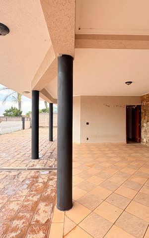 Casa de condomínio à venda com 500m², 5 quartos e 5 vagasGaragem
