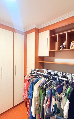 Casa de condomínio à venda com 500m², 5 quartos e 5 vagasQuarto 2